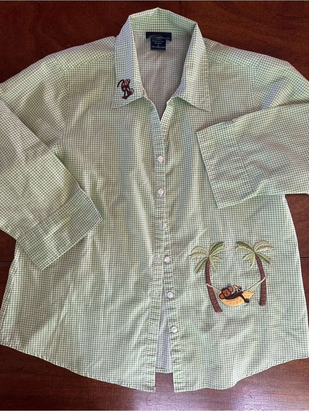 Las Olas Green Gingham Monkey Embroidered Button Up Shirt Women’s Small